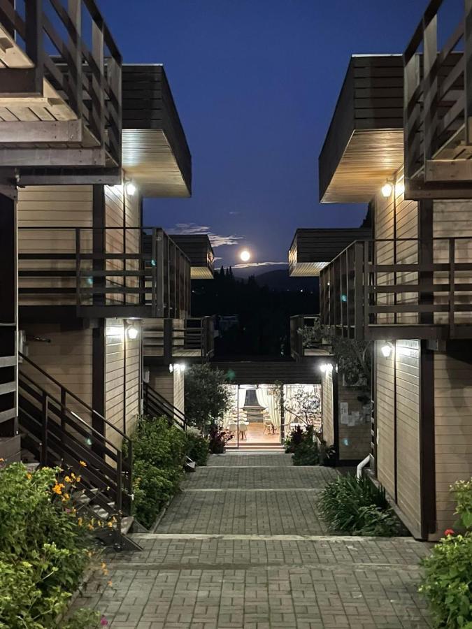 Hotel Eco Village New Athos 外观 照片